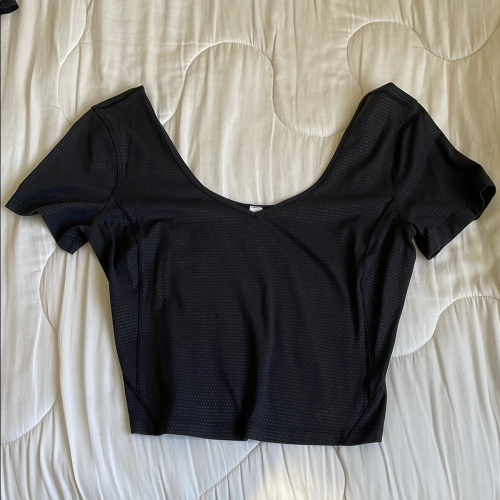 Lululemon Black Cropped Top